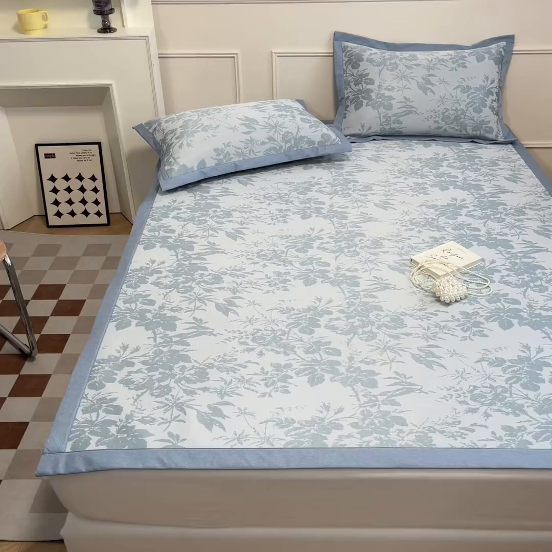 91家纺网 家纺一手货源 找家纺 宜代光年 2025新款冷凝丝可水洗提花凉感席 凉感繁花-蓝