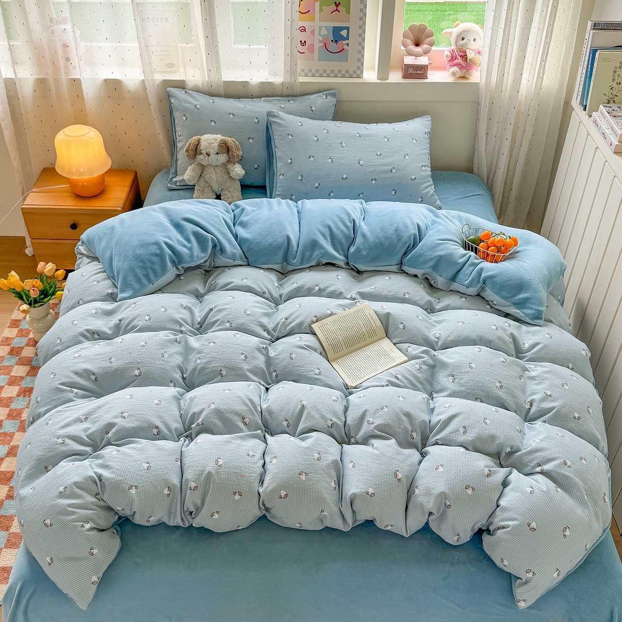 91家纺网 家纺一手货源 找家纺 十一家居 2025年新款A类云斜棉+牛奶绒春秋冬正反两用四件套—星漾系列 星漾-海盐狗狗