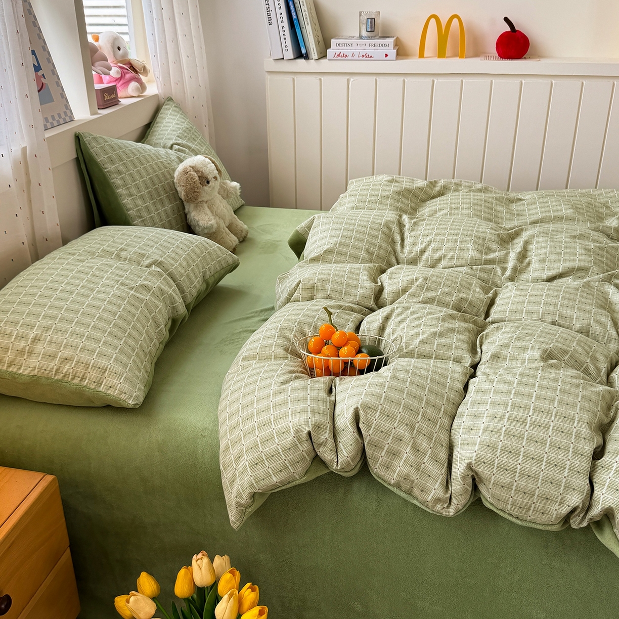 91家纺网 家纺一手货源 找家纺 十一家居 2025年新款A类云斜棉+牛奶绒春秋冬正反两用四件套—星漾系列 星漾-绿韵星辰