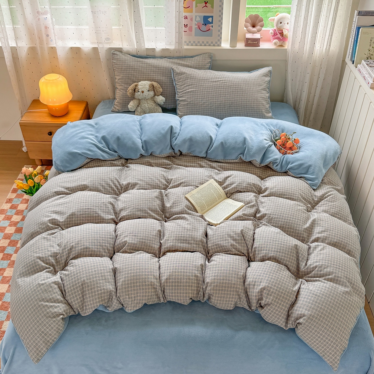 91家纺网 家纺一手货源 找家纺 十一家居 2025年新款A类云斜棉+牛奶绒春秋冬正反两用四件套—星漾系列 星漾-布朗格灰