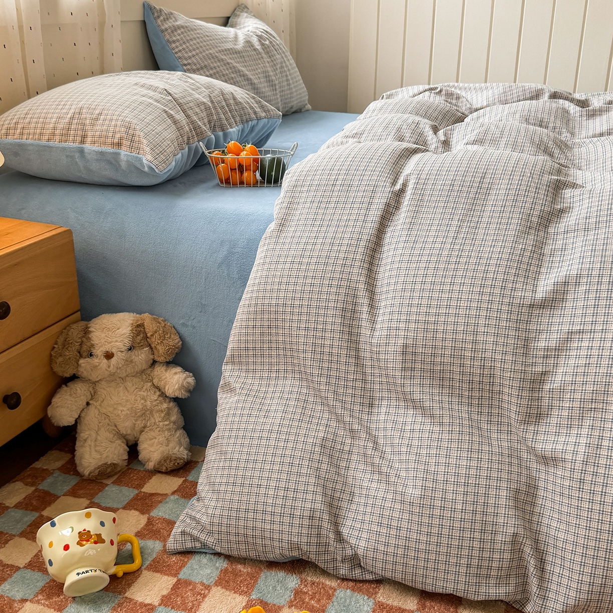 91家纺网 家纺一手货源 找家纺 十一家居 2025年新款A类云斜棉+牛奶绒春秋冬正反两用四件套—星漾系列 星漾-布朗格灰