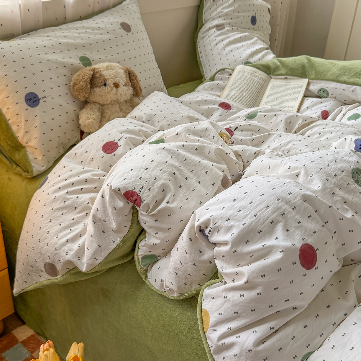 91家纺网 家纺一手货源 找家纺 十一家居 2025年新款A类云斜棉+牛奶绒春秋冬正反两用四件套—星漾系列 星漾-趣点萌宠