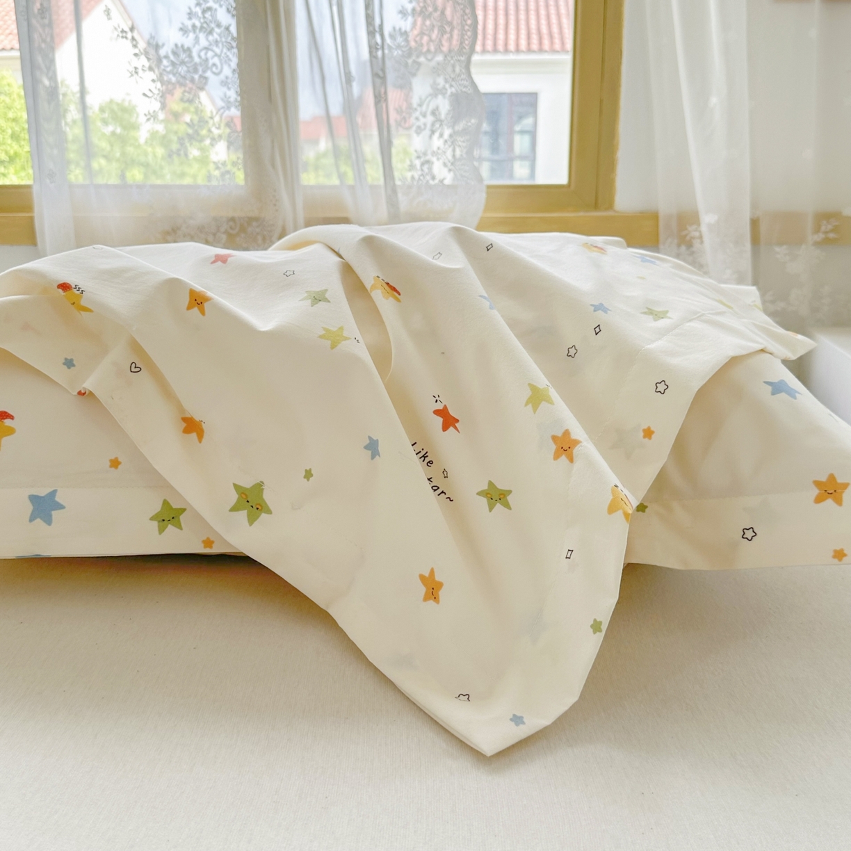 91家纺网 家纺一手货源 找家纺 豪选家纺 2025新款双层纱单层印花防水枕套 星趣小萌友