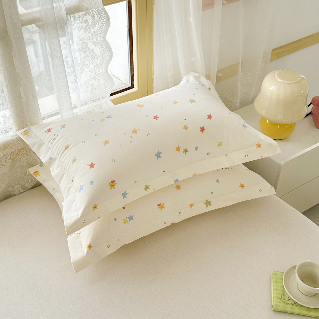 91家纺网 家纺一手货源 找家纺 豪选家纺 2025新款双层纱单层印花防水枕套 星趣小萌友