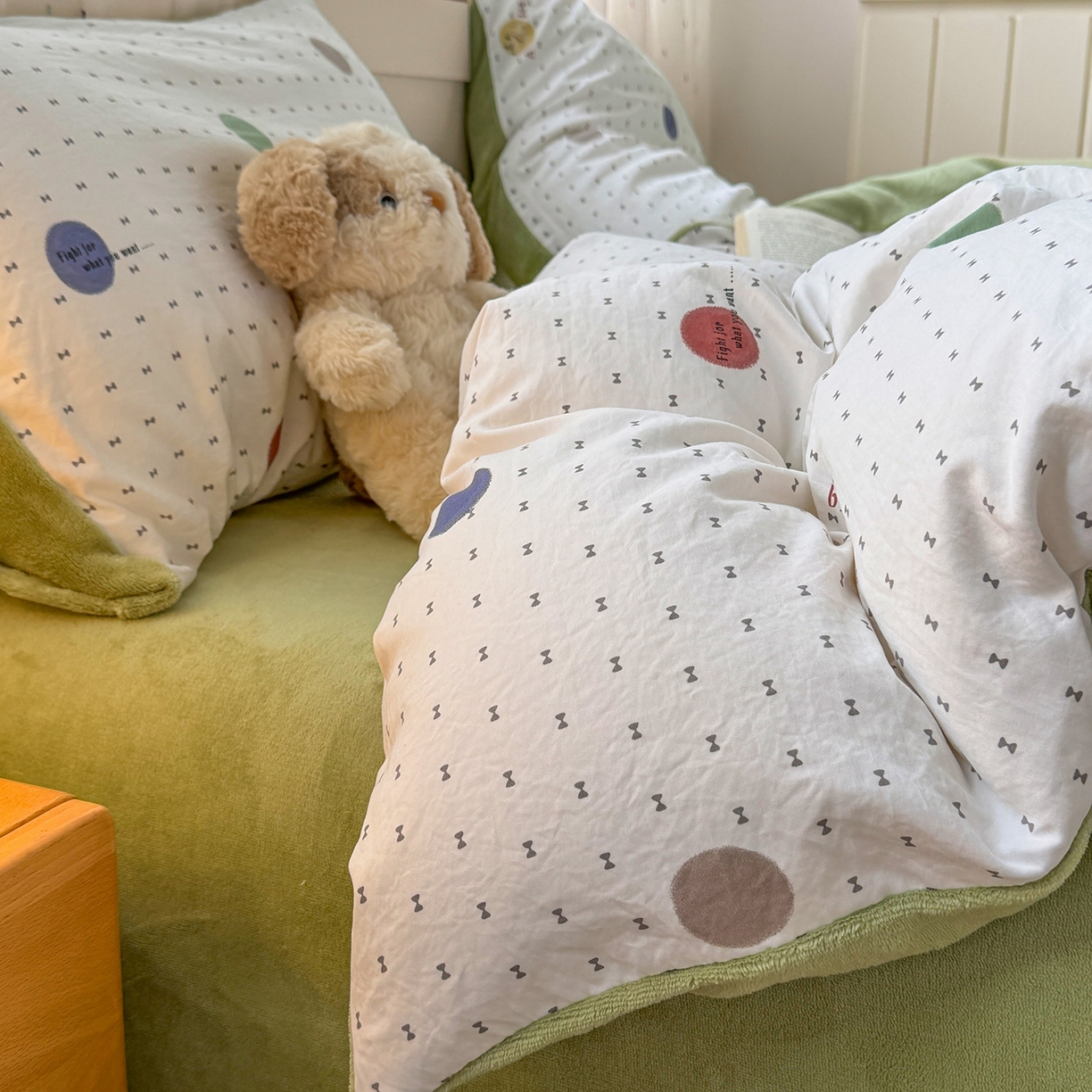 91家纺网 家纺一手货源 找家纺 十一家居 2025年新款A类云斜棉+牛奶绒春秋冬正反两用四件套—星漾系列 星漾-趣点萌宠