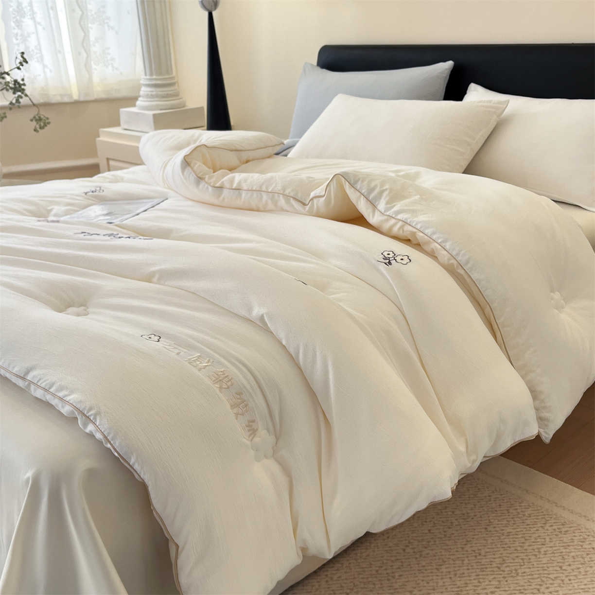 91家纺网 家纺一手货源 找家纺 宝士康家纺 2025新品麻绳款绣花皱皱被 春秋被/被芯/冬被/跨境外贸 白色