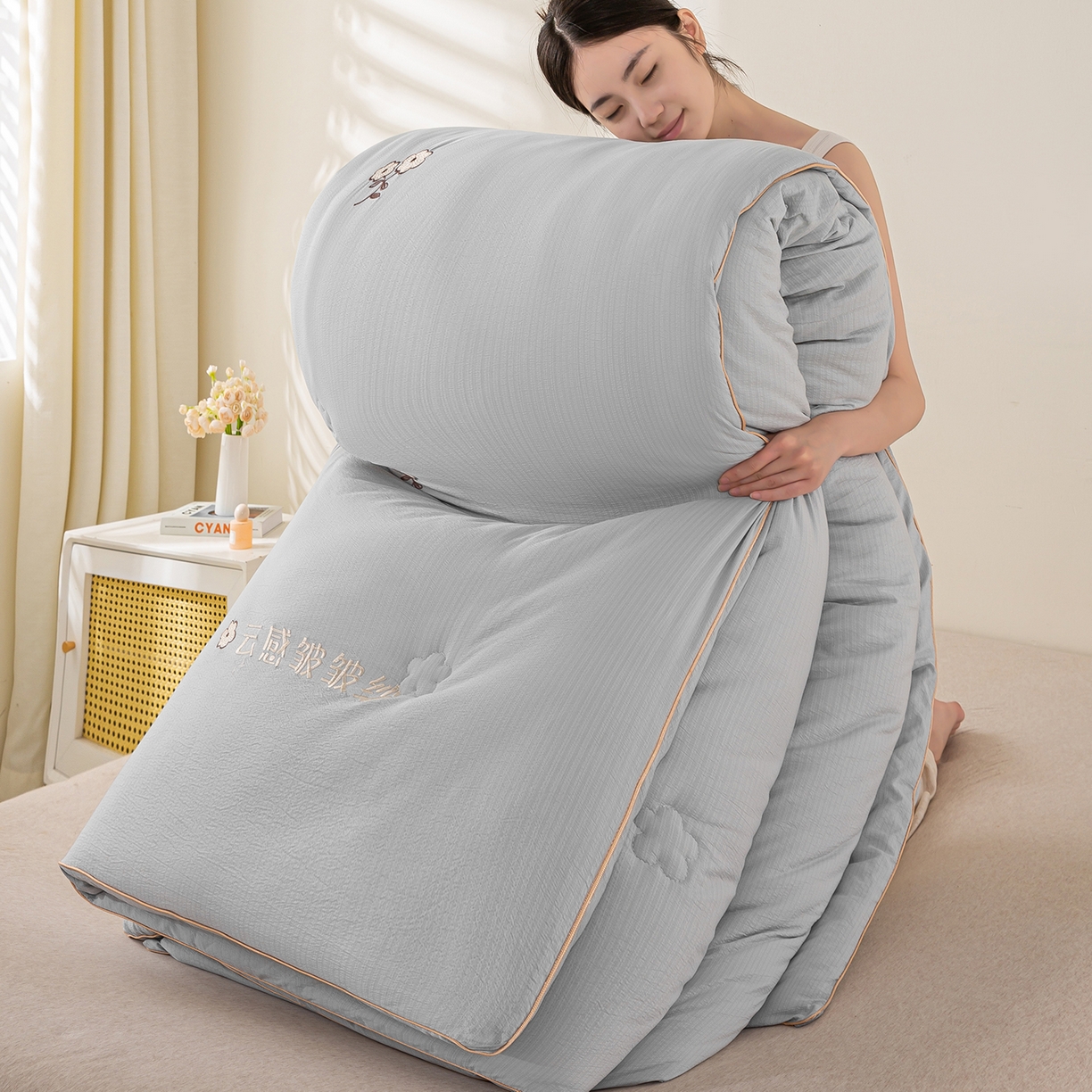 91家纺网 家纺一手货源 找家纺 宝士康家纺 2025新品麻绳款绣花皱皱被 春秋被/被芯/冬被/跨境外贸 浅灰