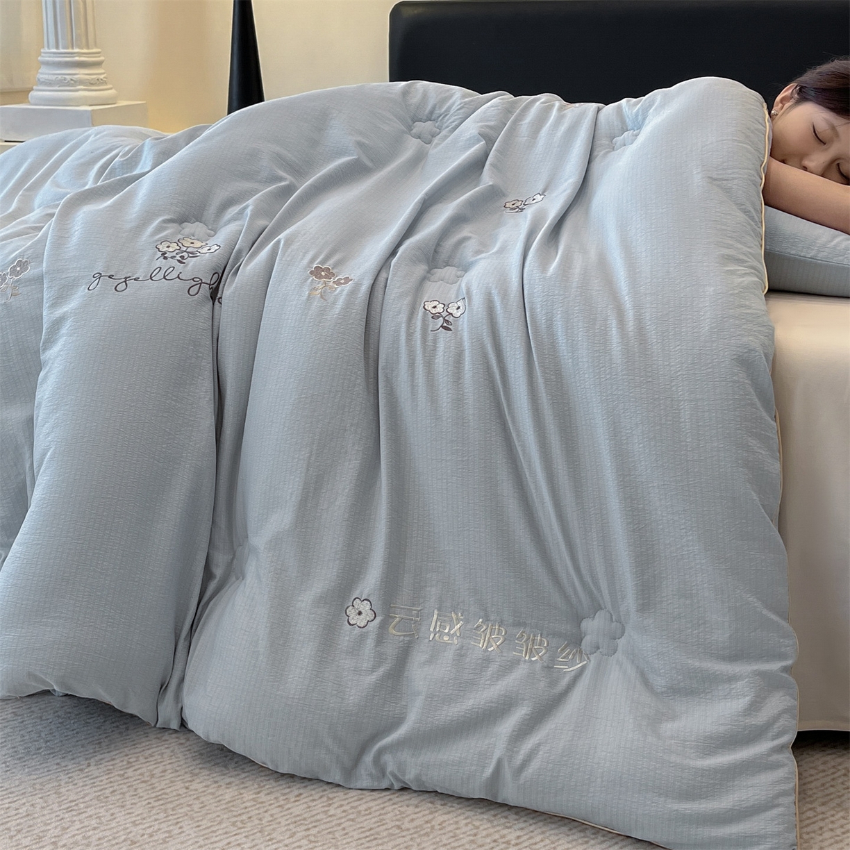 91家纺网 家纺一手货源 找家纺 宝士康家纺 2025新品麻绳款绣花皱皱被 春秋被/被芯/冬被/跨境外贸 浅灰