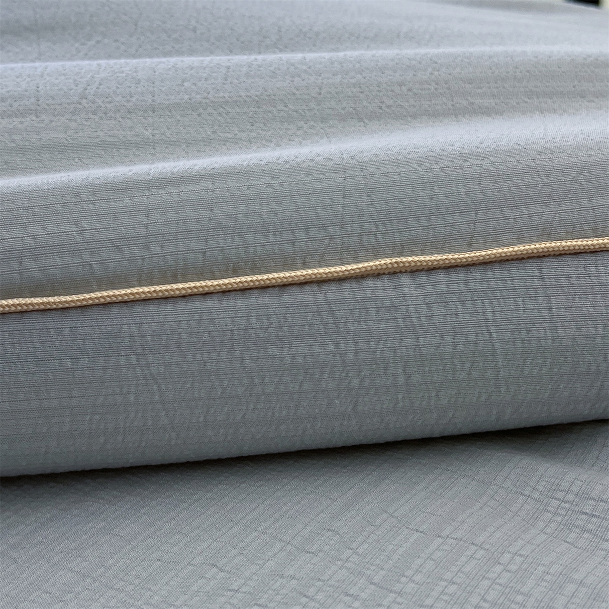 91家纺网 家纺一手货源 找家纺 宝士康家纺 2025新品麻绳款绣花皱皱被 春秋被/被芯/冬被/跨境外贸 浅灰