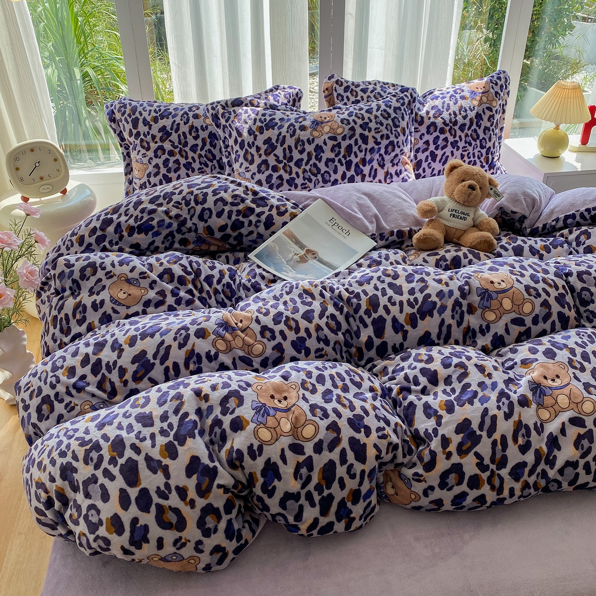 91家纺网 家纺一手货源 找家纺 （总）梵克保罗 2025新款A类高克重牛奶绒印花四件套（包含买家秀）