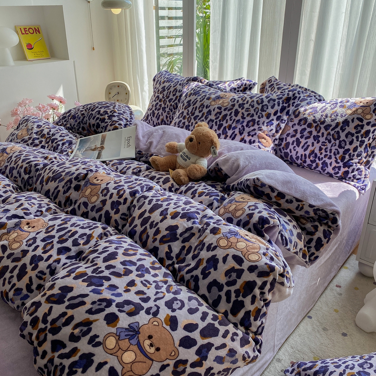 91家纺网 家纺一手货源 找家纺 （总）梵克保罗 2025新款A类高克重牛奶绒印花四件套（包含买家秀）