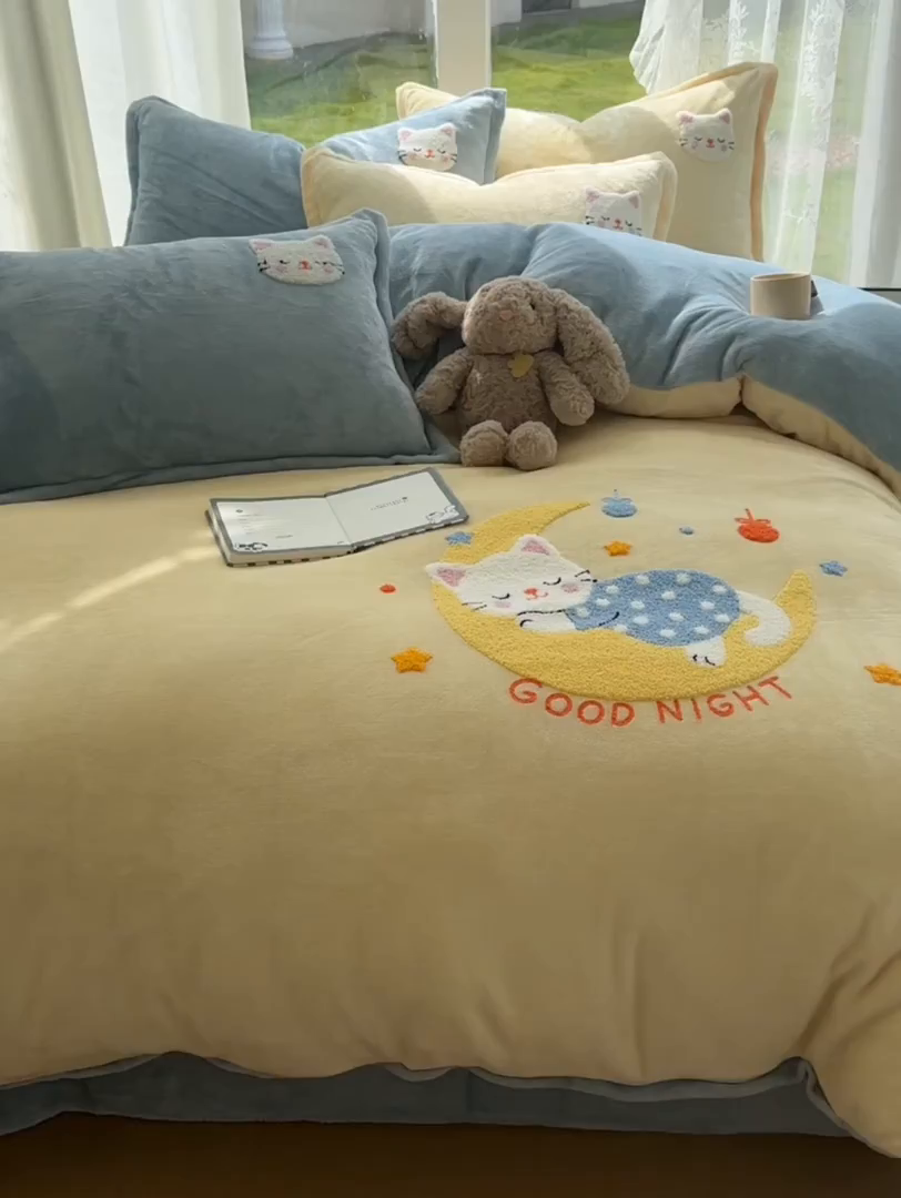 91家纺网 家纺一手货源 找家纺 梵克保罗 2025新款A类牛奶绒毛巾绣四件套（包含买家秀） 晚安喵