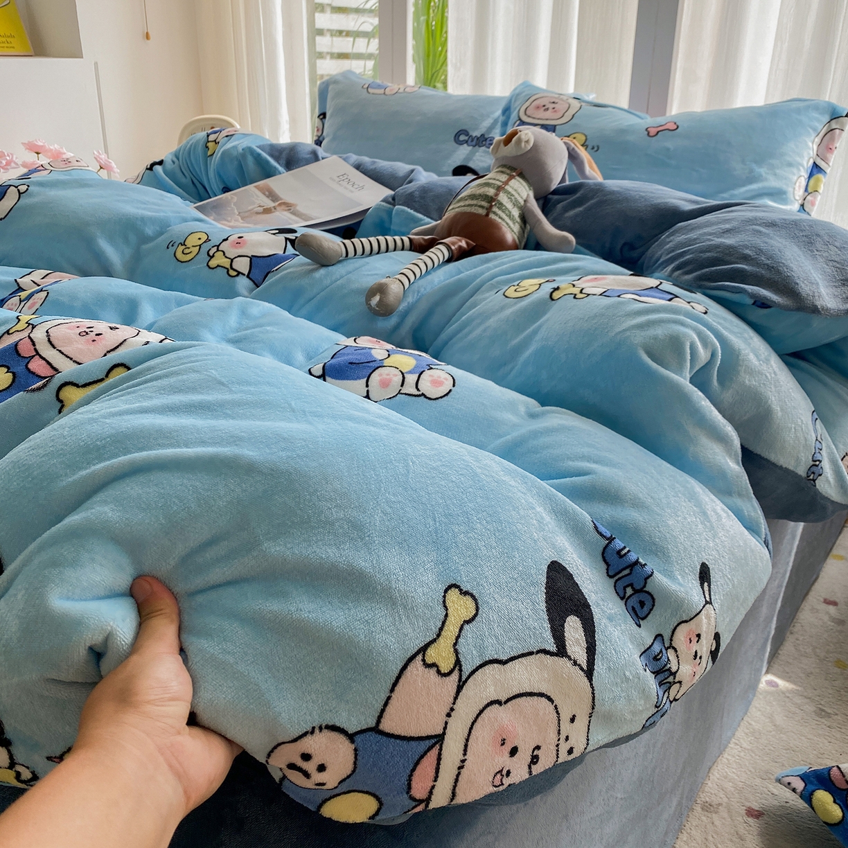 91家纺网 家纺一手货源 找家纺 （总）梵克保罗 2025新款A类高克重牛奶绒印花四件套（包含买家秀）