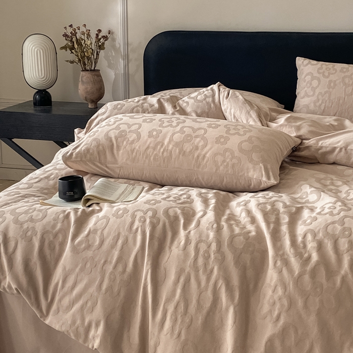 91家纺网 家纺一手货源 找家纺 宜代光年 2025新款厚织全棉大提花系列四件套 朵朵-浅粉