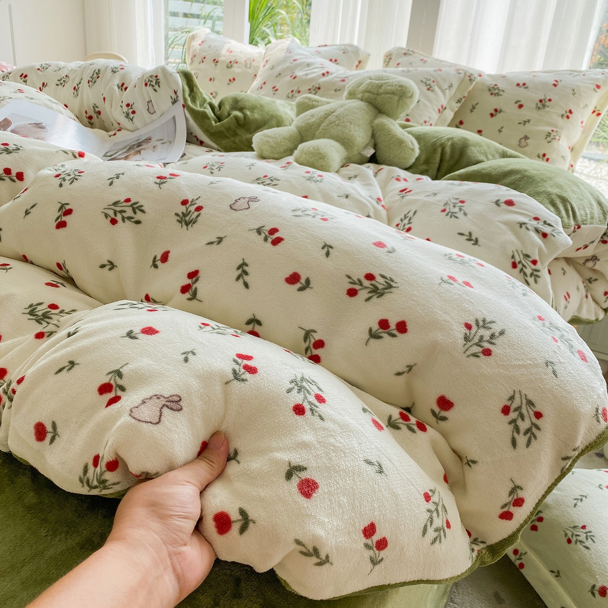 91家纺网 家纺一手货源 找家纺 （总）梵克保罗 2025新款A类高克重牛奶绒印花四件套（包含买家秀）