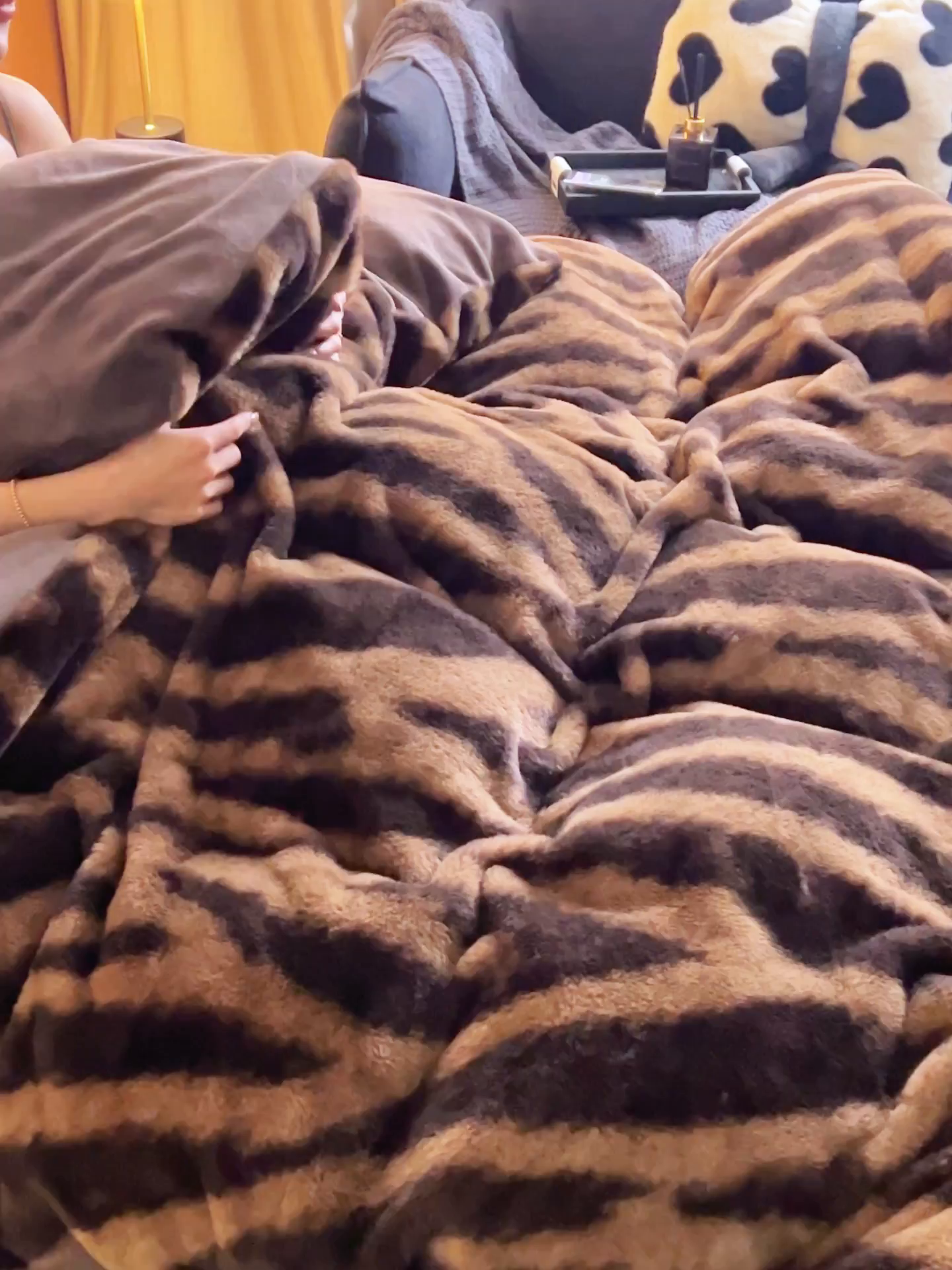 91家纺网 家纺一手货源 找家纺 （总）金鹰 2025新款暖肤兔毛绒四件套牛奶绒四件套