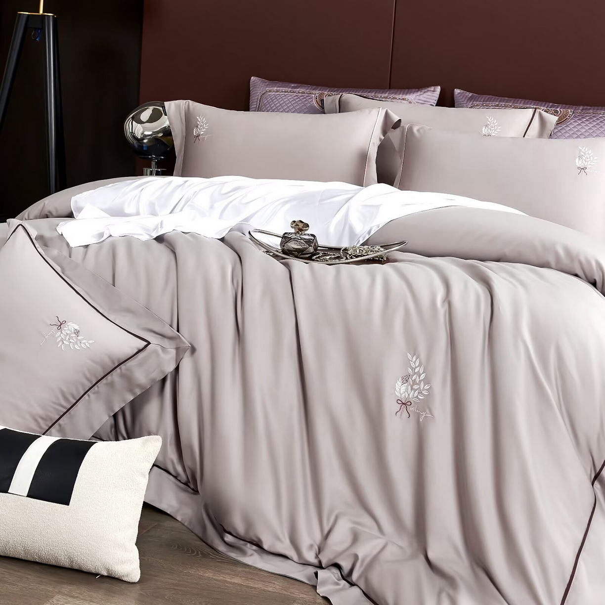 91家纺网 家纺一手货源 找家纺 玖玖爱家纺 2025新款天丝棉磨毛四件套-安雅 安雅-云紫