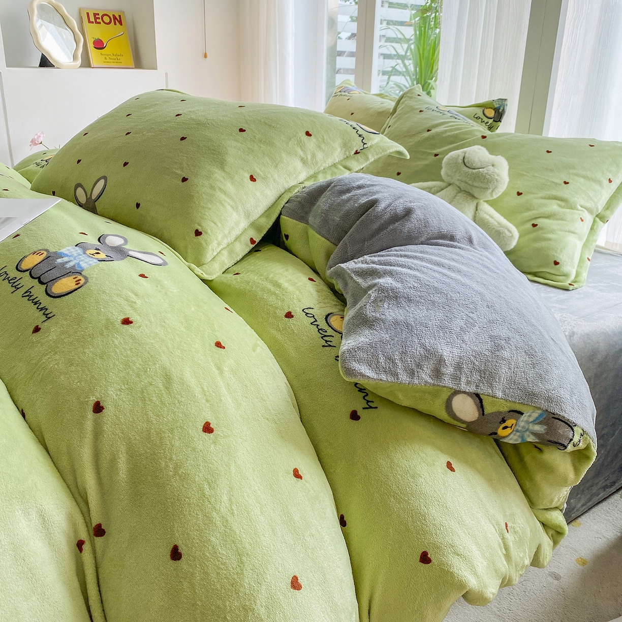 91家纺网 家纺一手货源 找家纺 梵克保罗 2025新款A类高克重牛奶绒印花四件套（包含买家秀） 安妮兔草绿