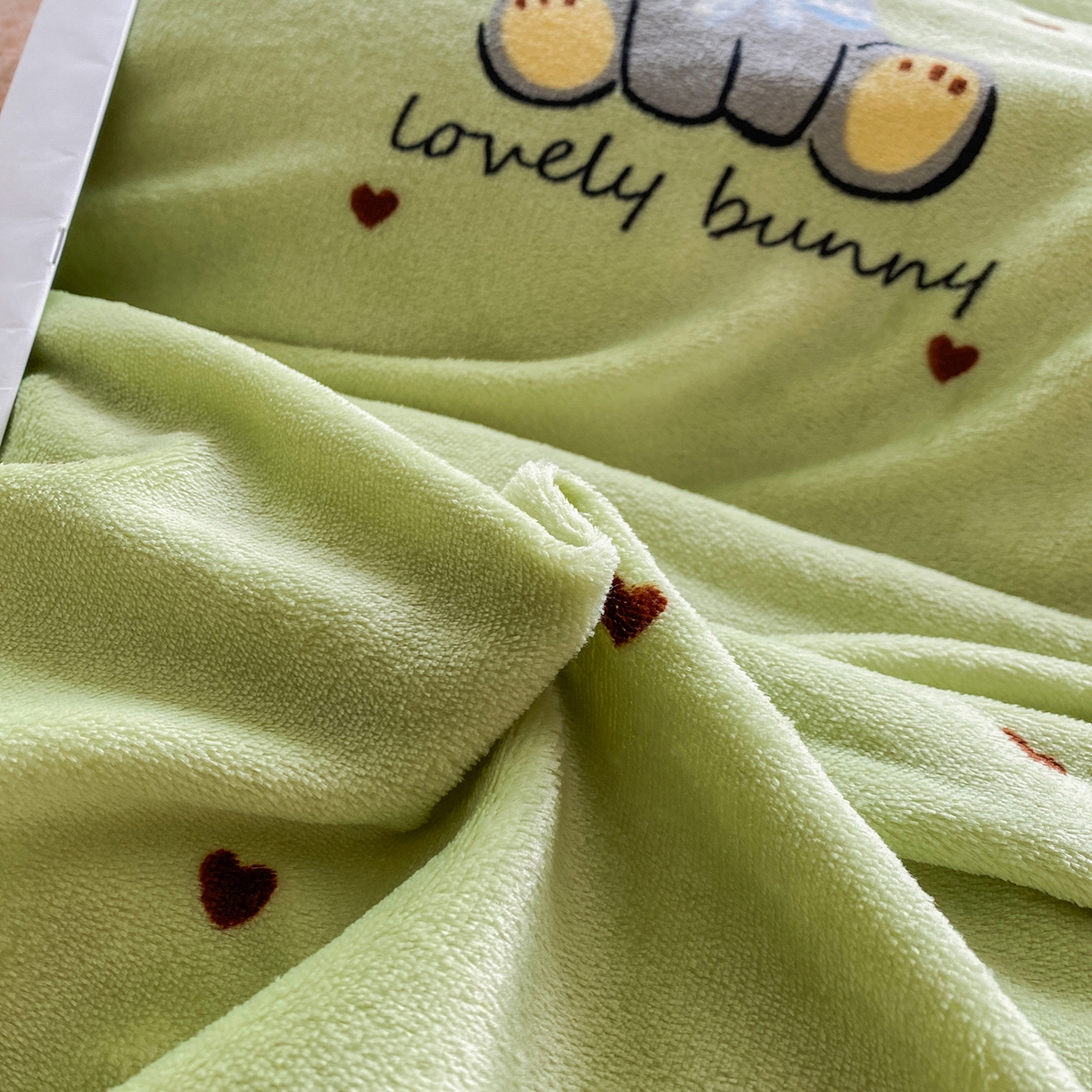 91家纺网 家纺一手货源 找家纺 梵克保罗 2025新款A类高克重牛奶绒印花四件套（包含买家秀） 安妮兔草绿