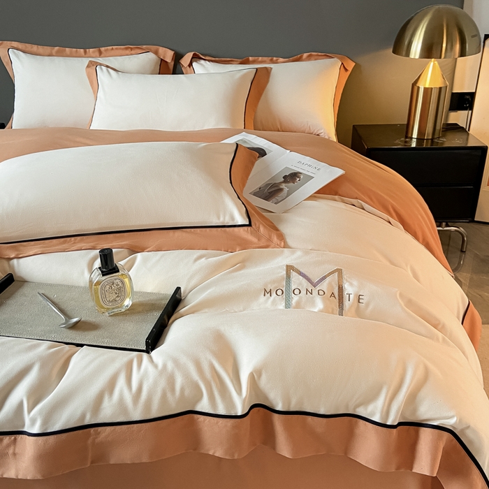 91家纺网 家纺一手货源 找家纺 遇见家居生活馆 2023新款亲肤棉磨毛刺绣四件套 玛利亚-奶昔白