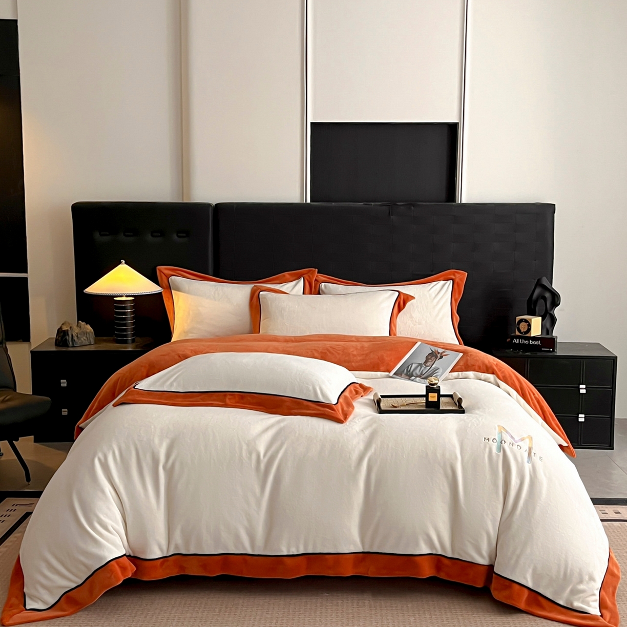 91家纺网 家纺一手货源 找家纺 遇见家居生活馆 2025新款A类牛奶绒玛利亚绒宽边四件套（控价：标准178，加大188，床笠款183） 奶昔白+亚麻驼