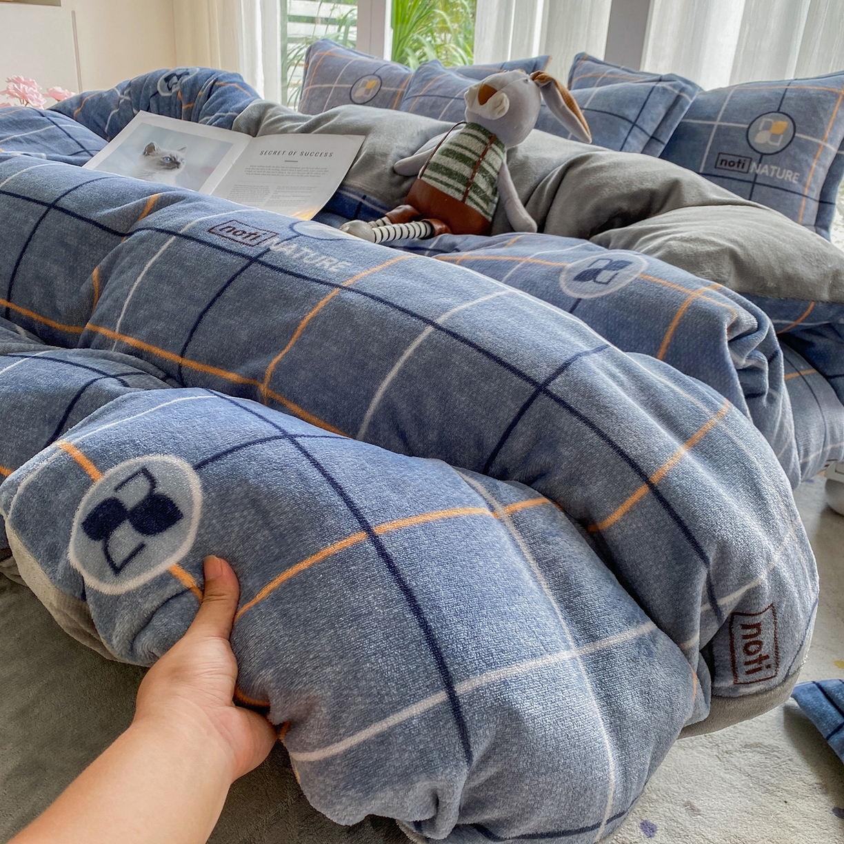 梵克保罗 2025新款A类高克重牛奶绒印花四件套（包含买家秀） 蓝格蓝