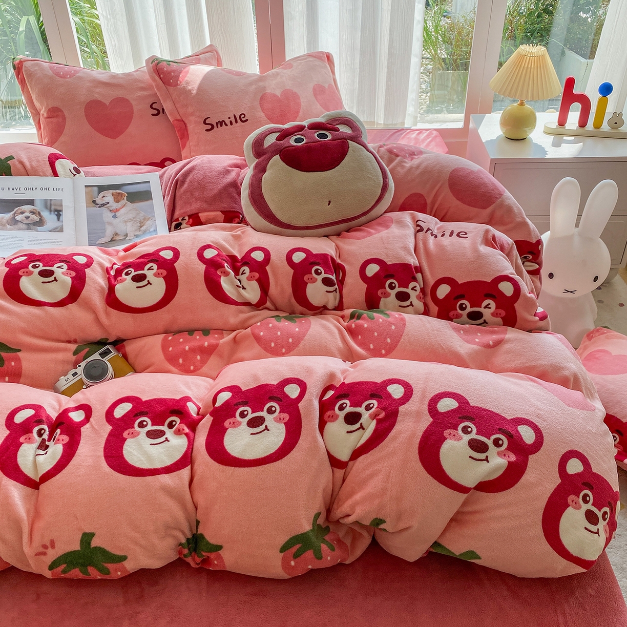 91家纺网 家纺一手货源 找家纺 梵克保罗 2025新款A类高克重牛奶绒印花四件套（包含买家秀） 莓果熊粉