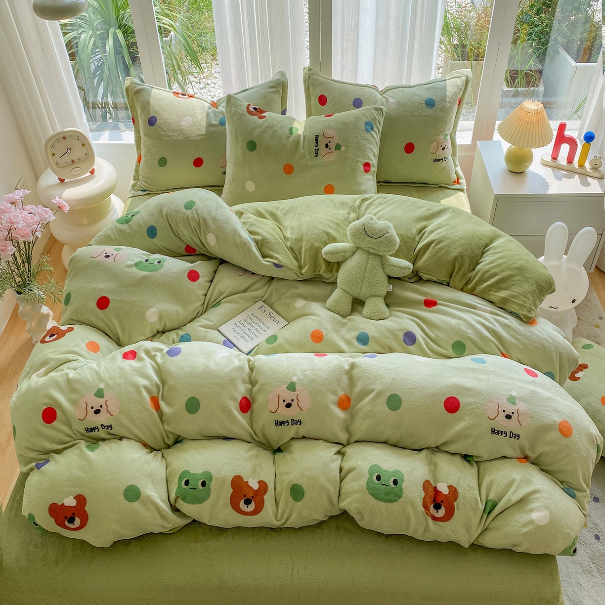 91家纺网 家纺一手货源 找家纺 梵克保罗 2025新款A类高克重牛奶绒印花四件套（包含买家秀） 童年绿