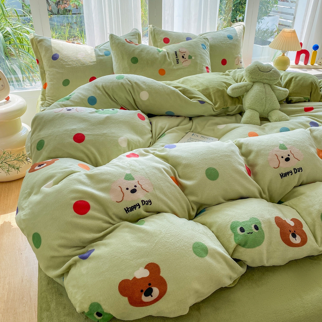 91家纺网 家纺一手货源 找家纺 梵克保罗 2025新款A类高克重牛奶绒印花四件套（包含买家秀） 童年绿