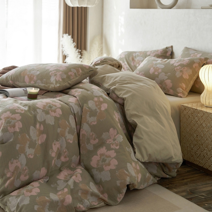 91家纺网 家纺一手货源 找家纺 宜代光年 2025新款彩色色织大提花纱布四件套 南湘-绿