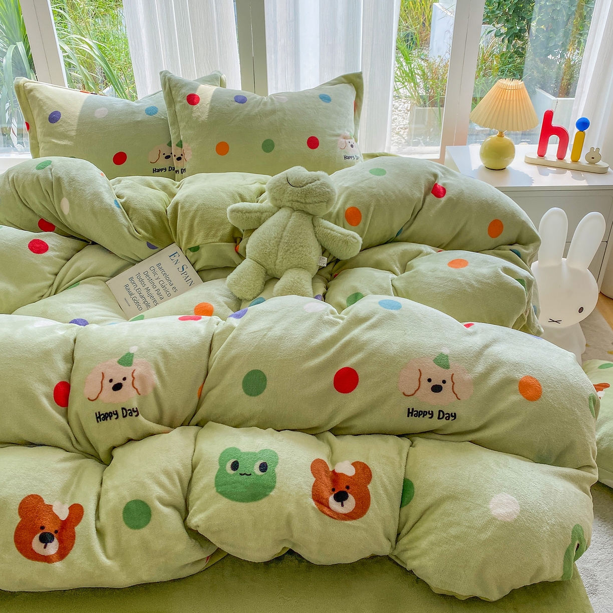 91家纺网 家纺一手货源 找家纺 梵克保罗 2025新款A类高克重牛奶绒印花四件套（包含买家秀） 童年绿