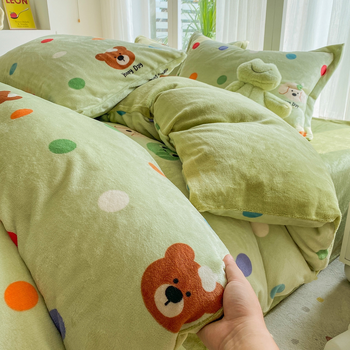 91家纺网 家纺一手货源 找家纺 梵克保罗 2025新款A类高克重牛奶绒印花四件套（包含买家秀） 童年绿