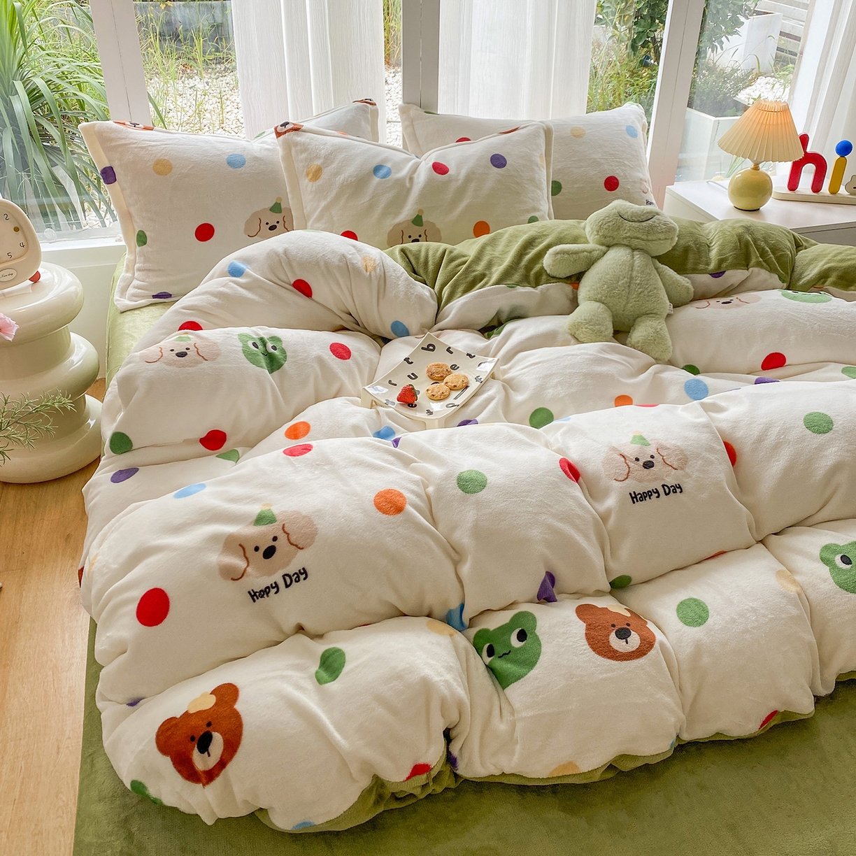 91家纺网 家纺一手货源 找家纺 梵克保罗 2025新款A类高克重牛奶绒印花四件套（包含买家秀） 童年米白