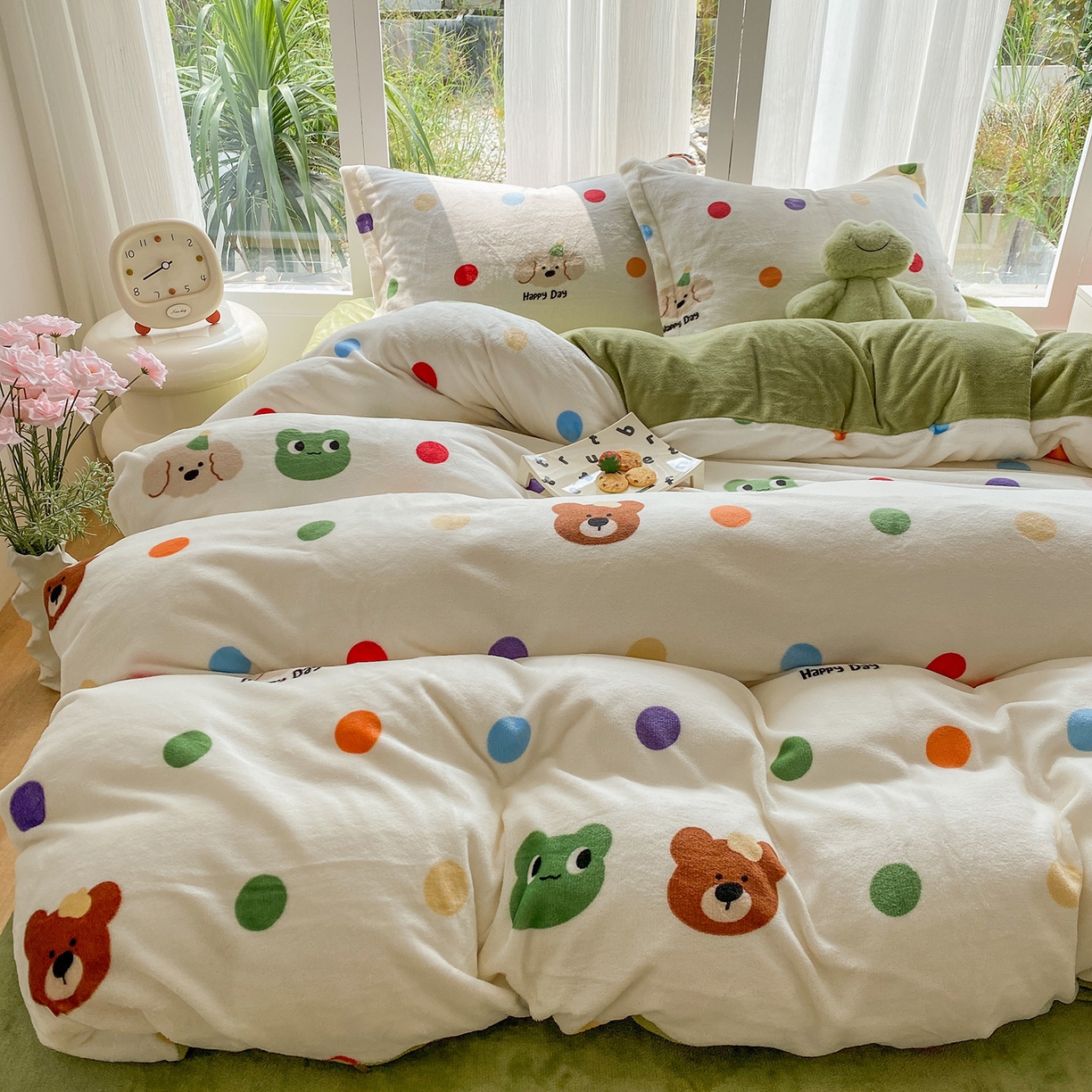 91家纺网 家纺一手货源 找家纺 梵克保罗 2025新款A类高克重牛奶绒印花四件套（包含买家秀） 童年米白