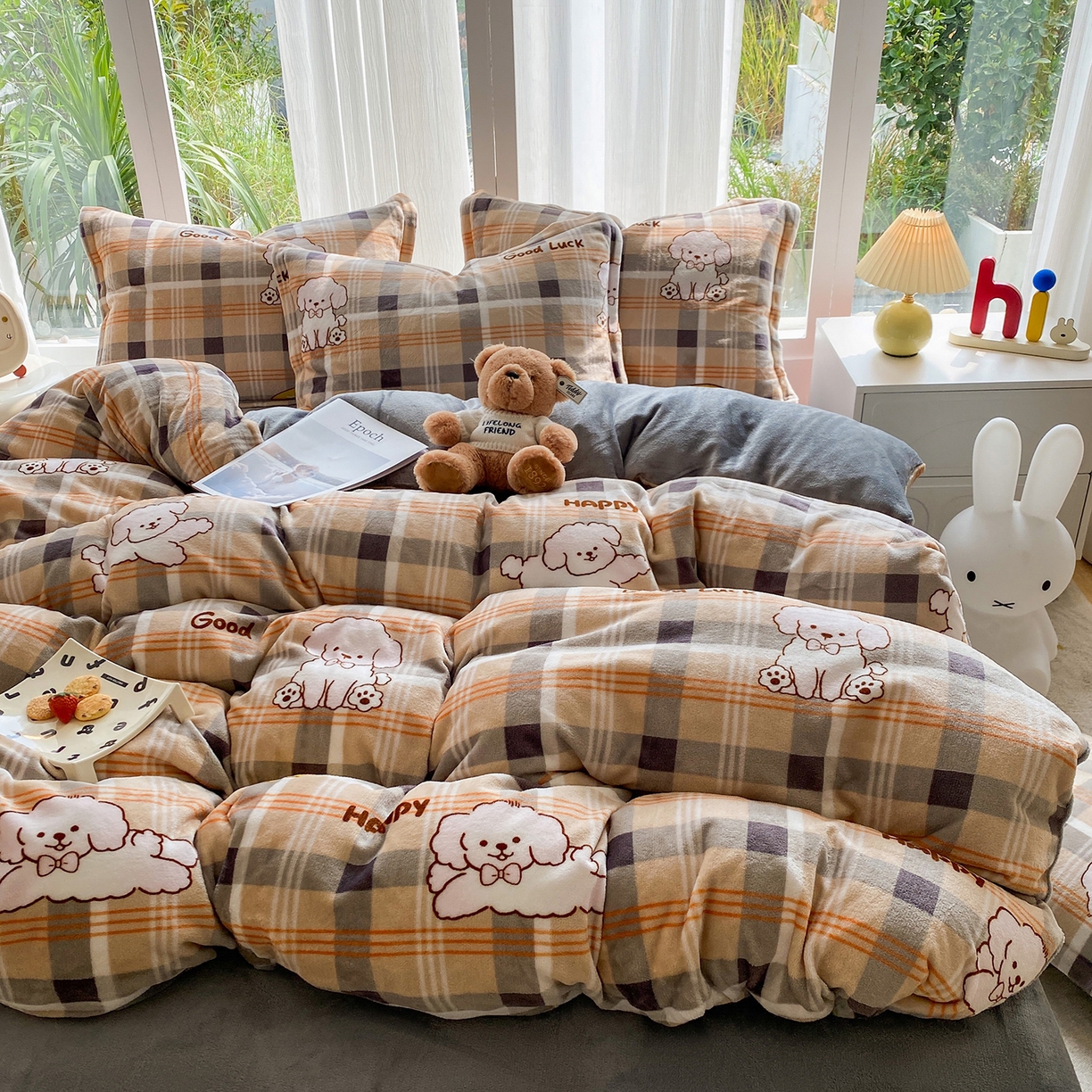 91家纺网 家纺一手货源 找家纺 梵克保罗 2025新款A类高克重牛奶绒印花四件套（包含买家秀） 顽皮狗咖