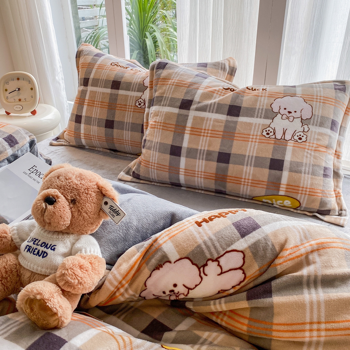 91家纺网 家纺一手货源 找家纺 梵克保罗 2025新款A类高克重牛奶绒印花四件套（包含买家秀） 顽皮狗咖