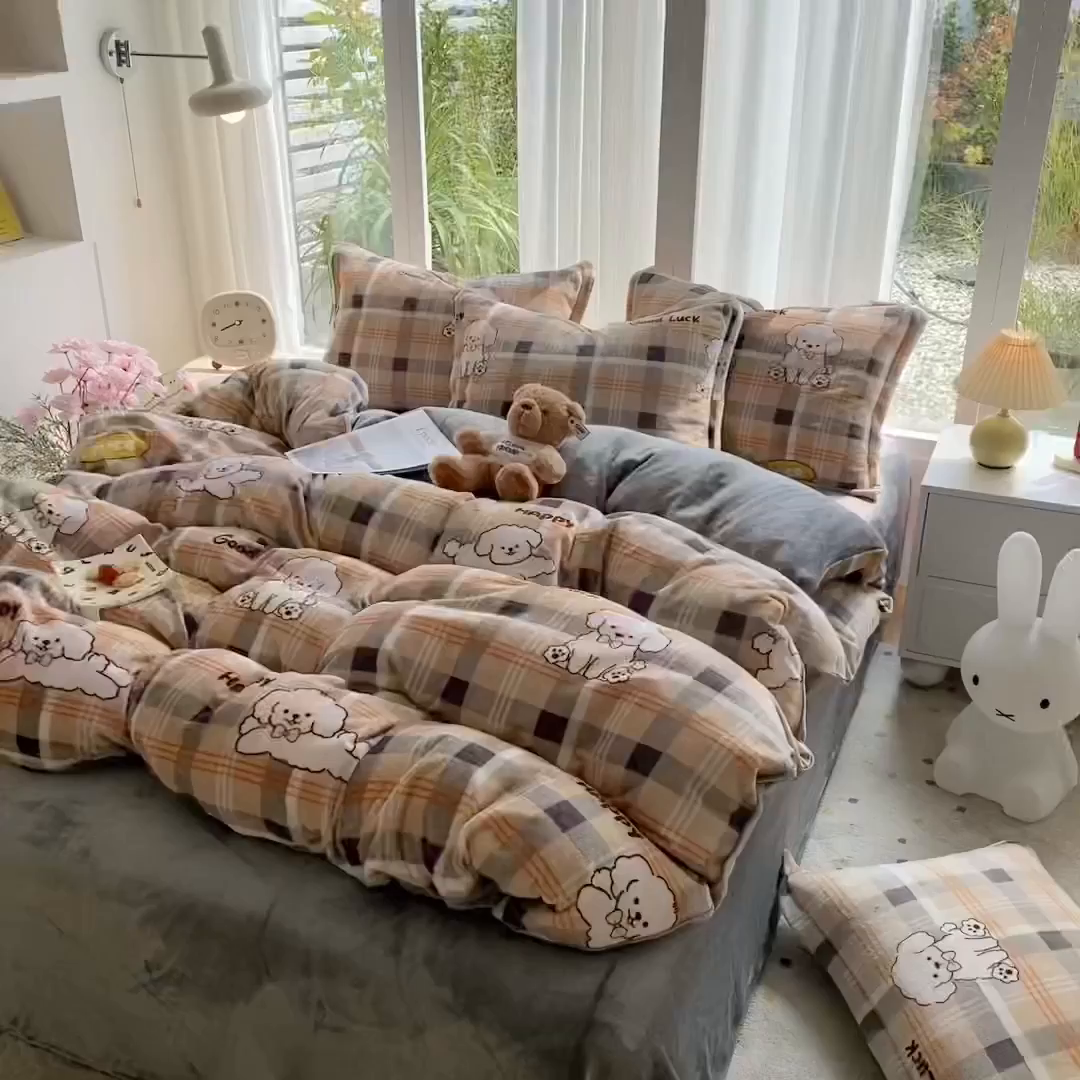 91家纺网 家纺一手货源 找家纺 梵克保罗 2025新款A类高克重牛奶绒印花四件套（包含买家秀） 顽皮狗咖