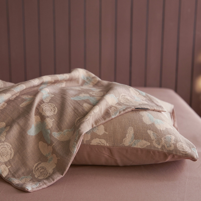 91家纺网 家纺一手货源 找家纺 宜代光年 2025新款彩色色织大提花纱布四件套 蝶舞-咖