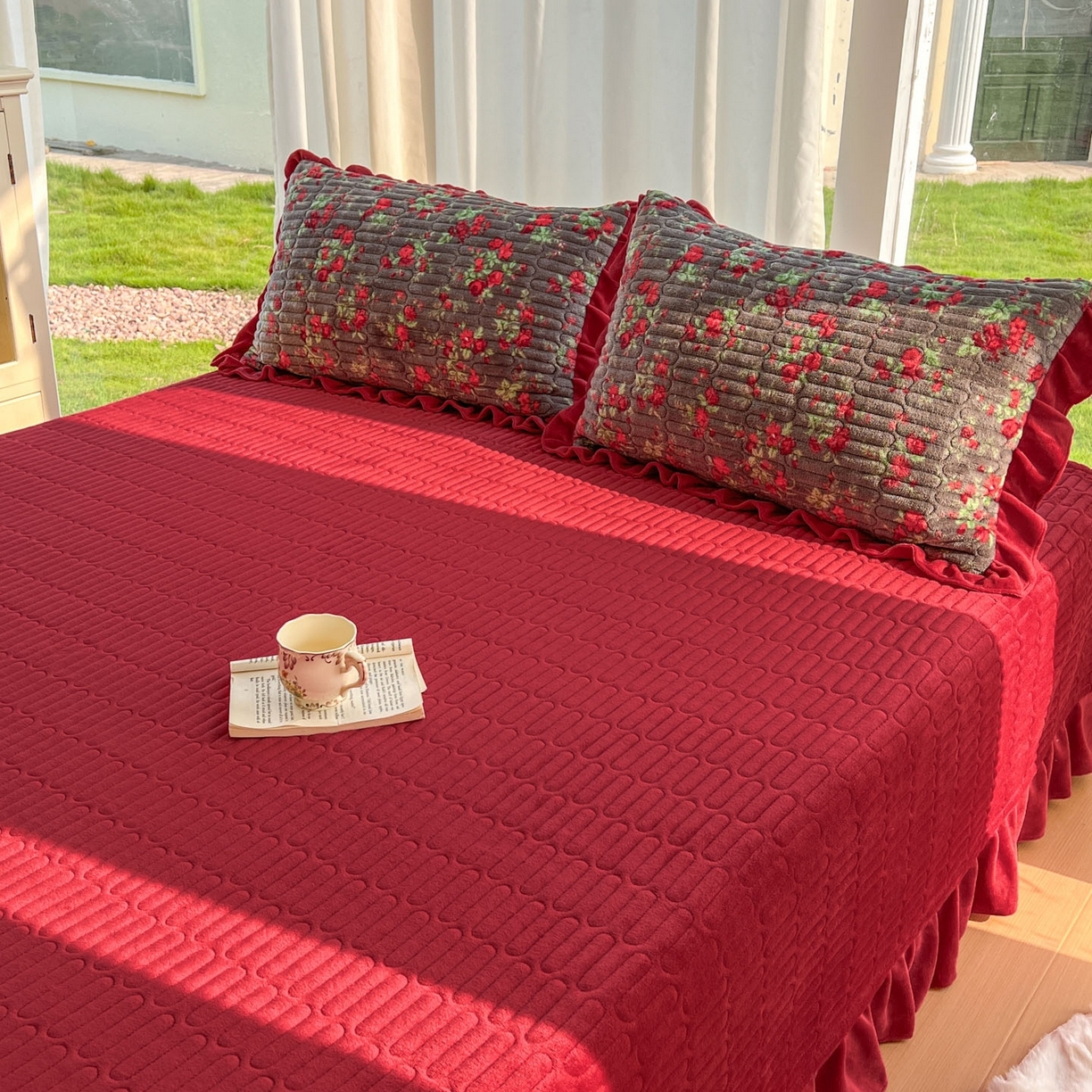 91家纺网 家纺一手货源 找家纺 （总）美梦家纺 2025新款花边牛奶绒床盖四件套