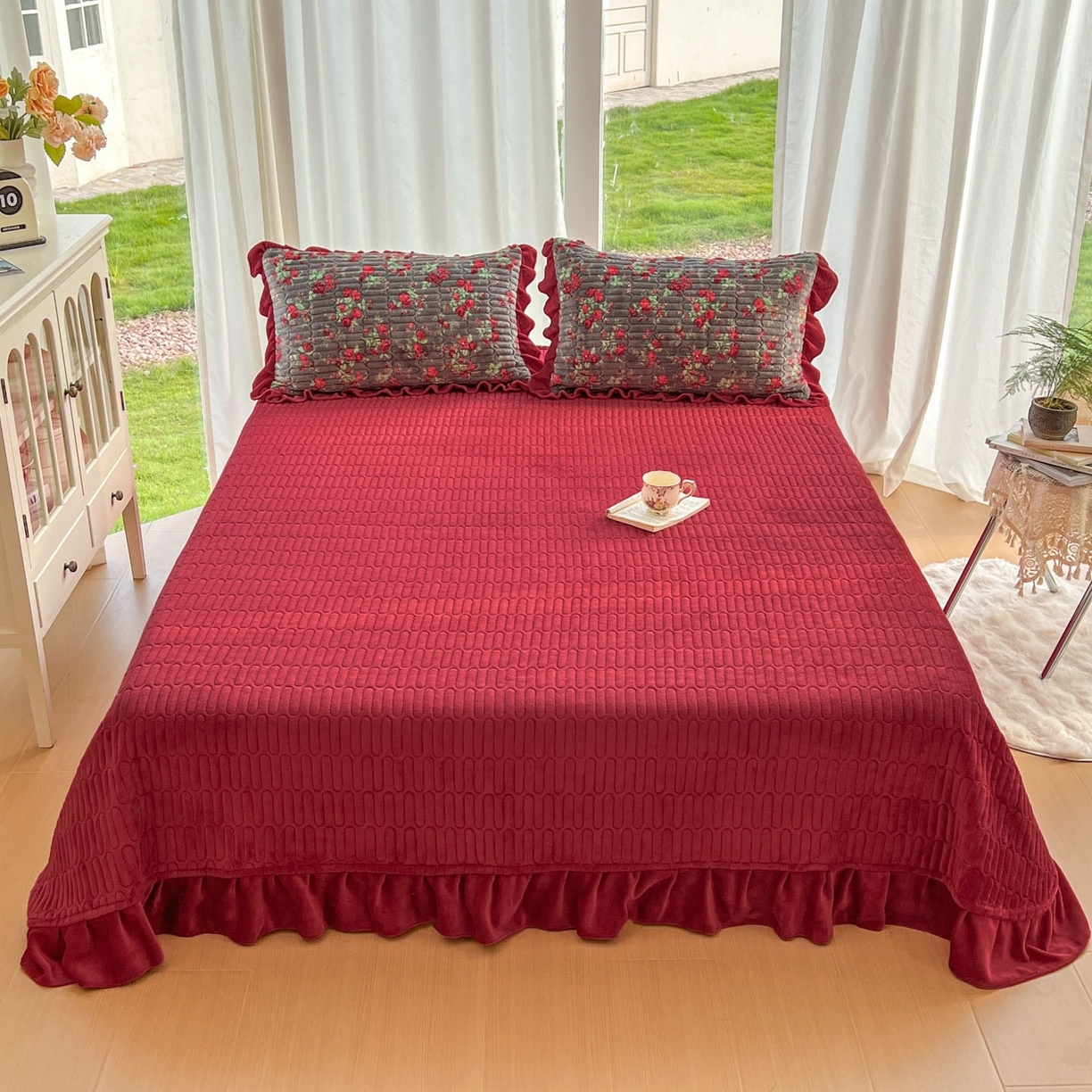 91家纺网 家纺一手货源 找家纺 （总）美梦家纺 2025新款花边牛奶绒床盖四件套