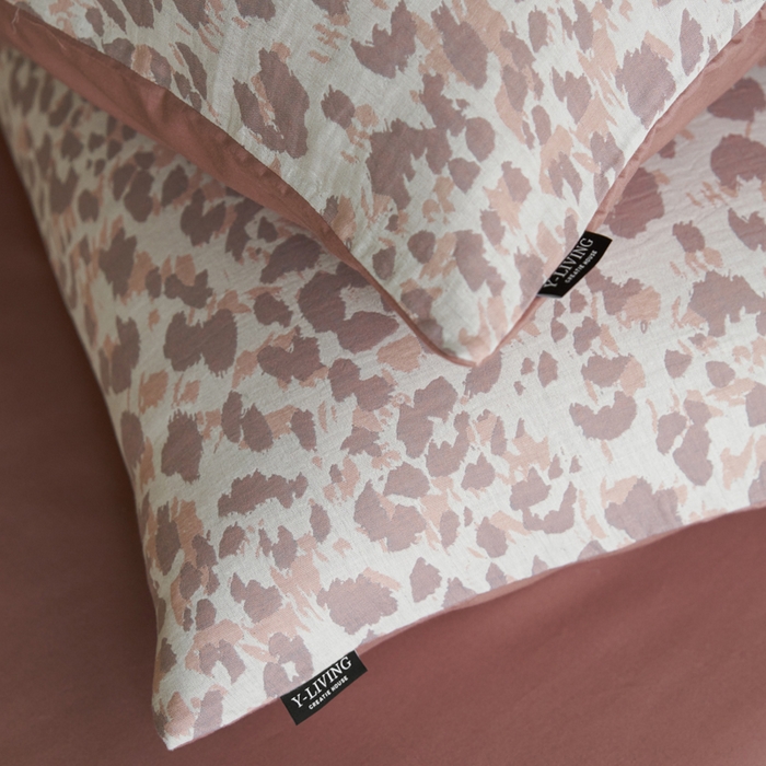 91家纺网 家纺一手货源 找家纺 宜代光年 2025新款彩色色织大提花纱布四件套 弥初-红