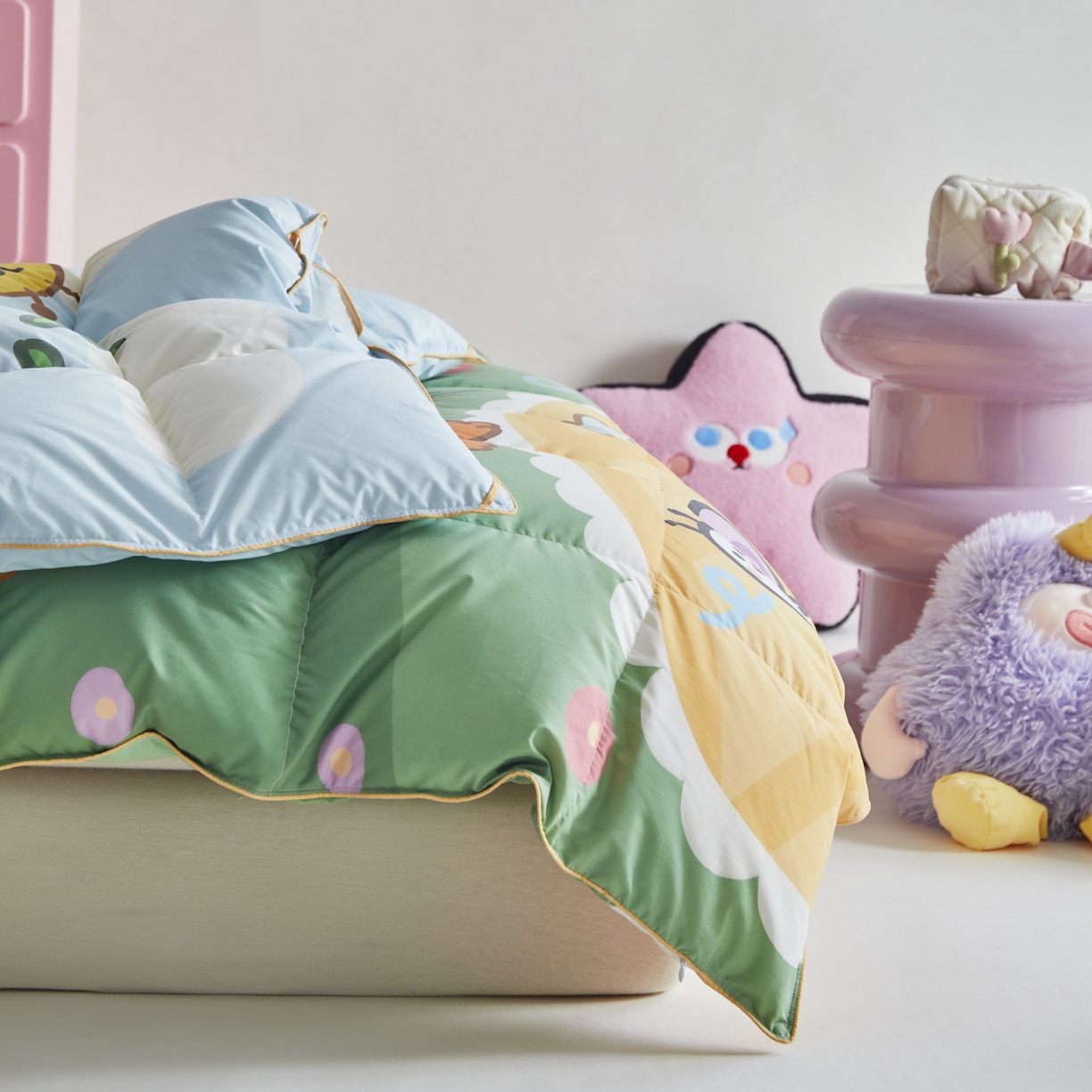 91家纺网 家纺一手货源 找家纺 暖羽屋羽绒馆 2025新款真抗菌防螨95白鸭绒儿童学生被芯羽绒被冬被婴幼儿园小被子被子被芯 两只松鼠2