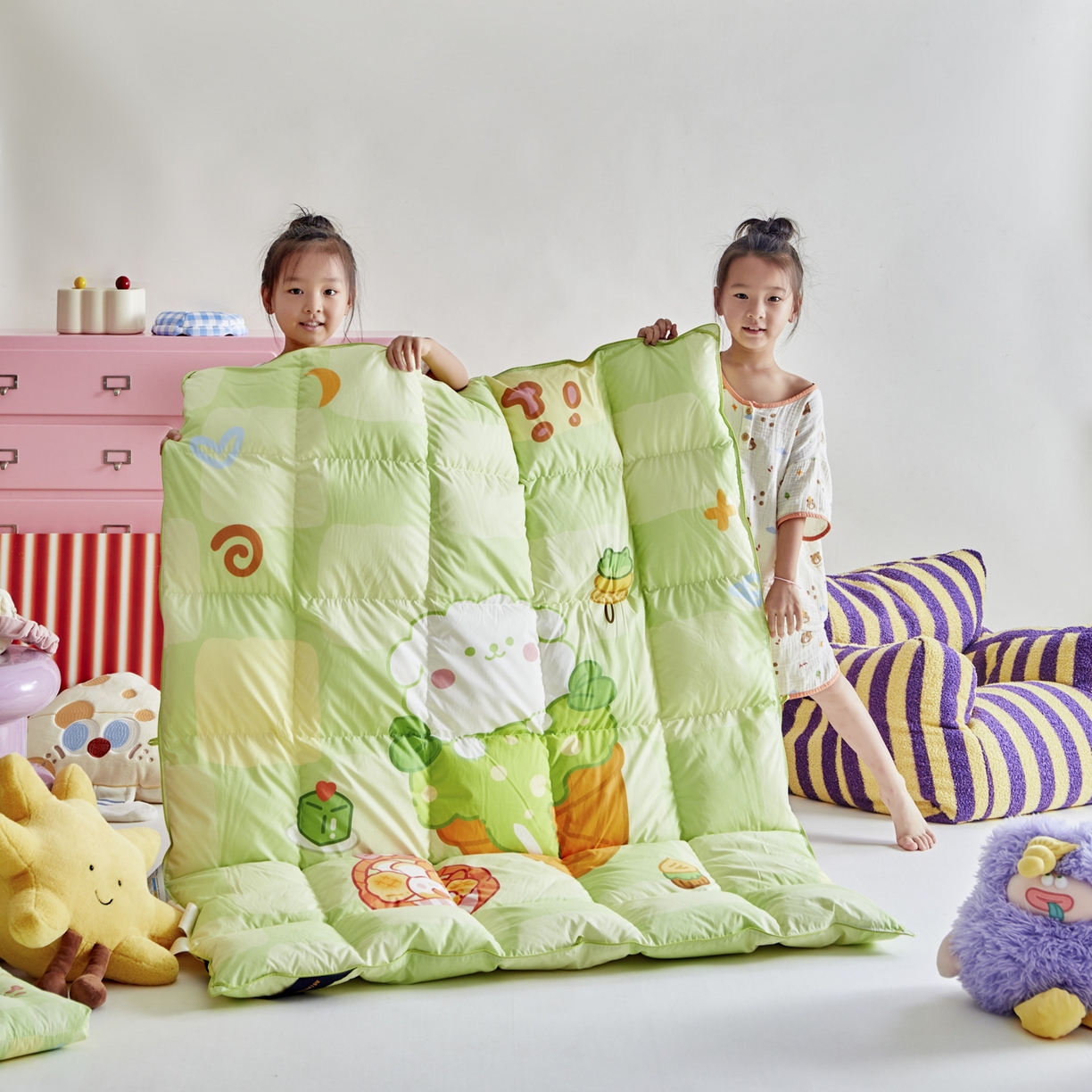 91家纺网 家纺一手货源 找家纺 暖羽屋羽绒馆 2025新款真抗菌防螨95白鸭绒儿童学生被芯羽绒被冬被婴幼儿园小被子被子被芯 清爽狗狗2