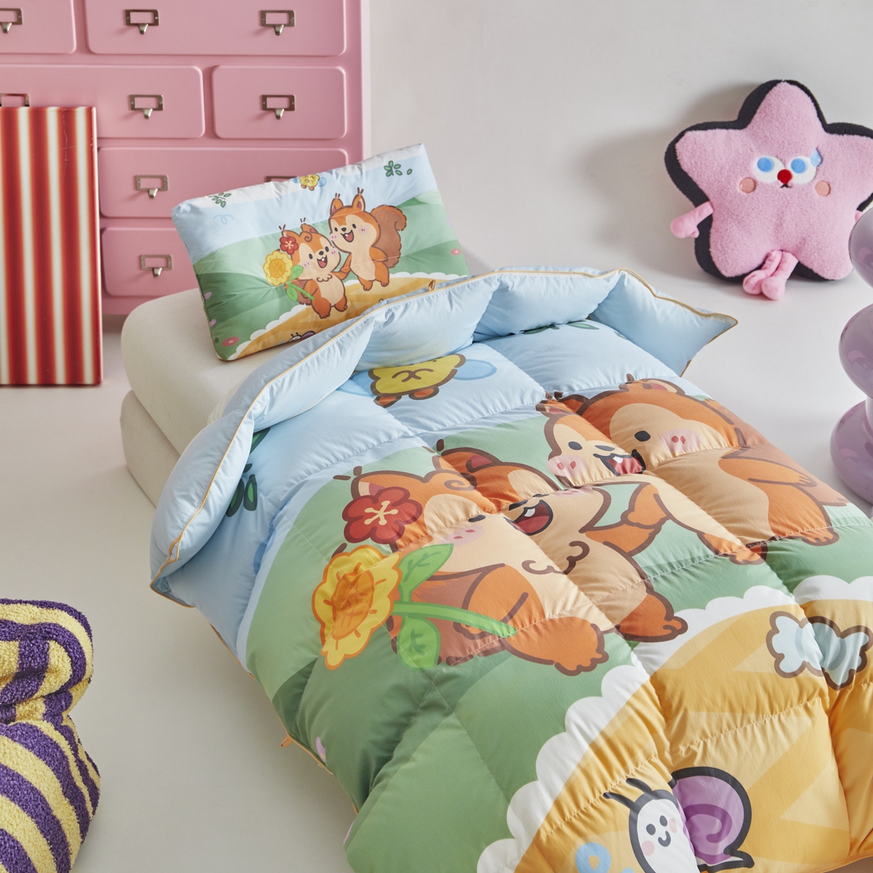 91家纺网 家纺一手货源 找家纺 暖羽屋羽绒馆 2025新款真抗菌防螨95白鸭绒儿童学生被芯羽绒被冬被婴幼儿园小被子被子被芯 两只松鼠2