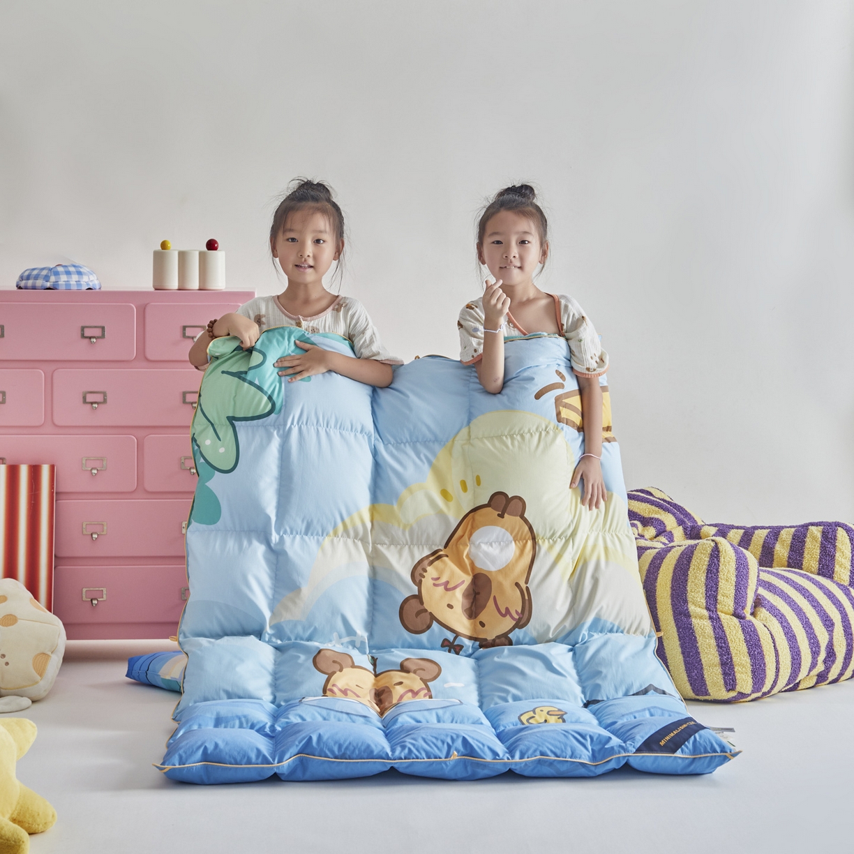 91家纺网 家纺一手货源 找家纺 暖羽屋羽绒馆 2025新款真抗菌防螨95白鸭绒儿童学生被芯羽绒被冬被婴幼儿园小被子被子被芯 鱼鼠同乐2