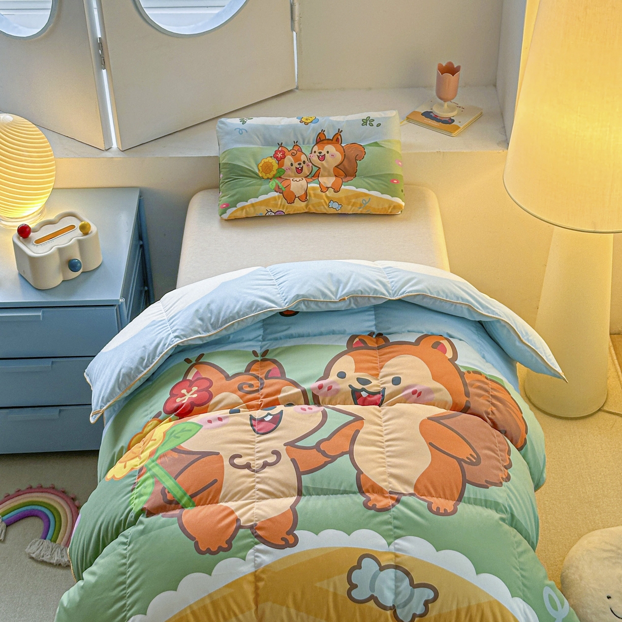 91家纺网 家纺一手货源 找家纺 暖羽屋羽绒馆 2025新款真抗菌防螨95白鸭绒儿童学生被芯羽绒被冬被婴幼儿园小被子被子被芯 两只松鼠