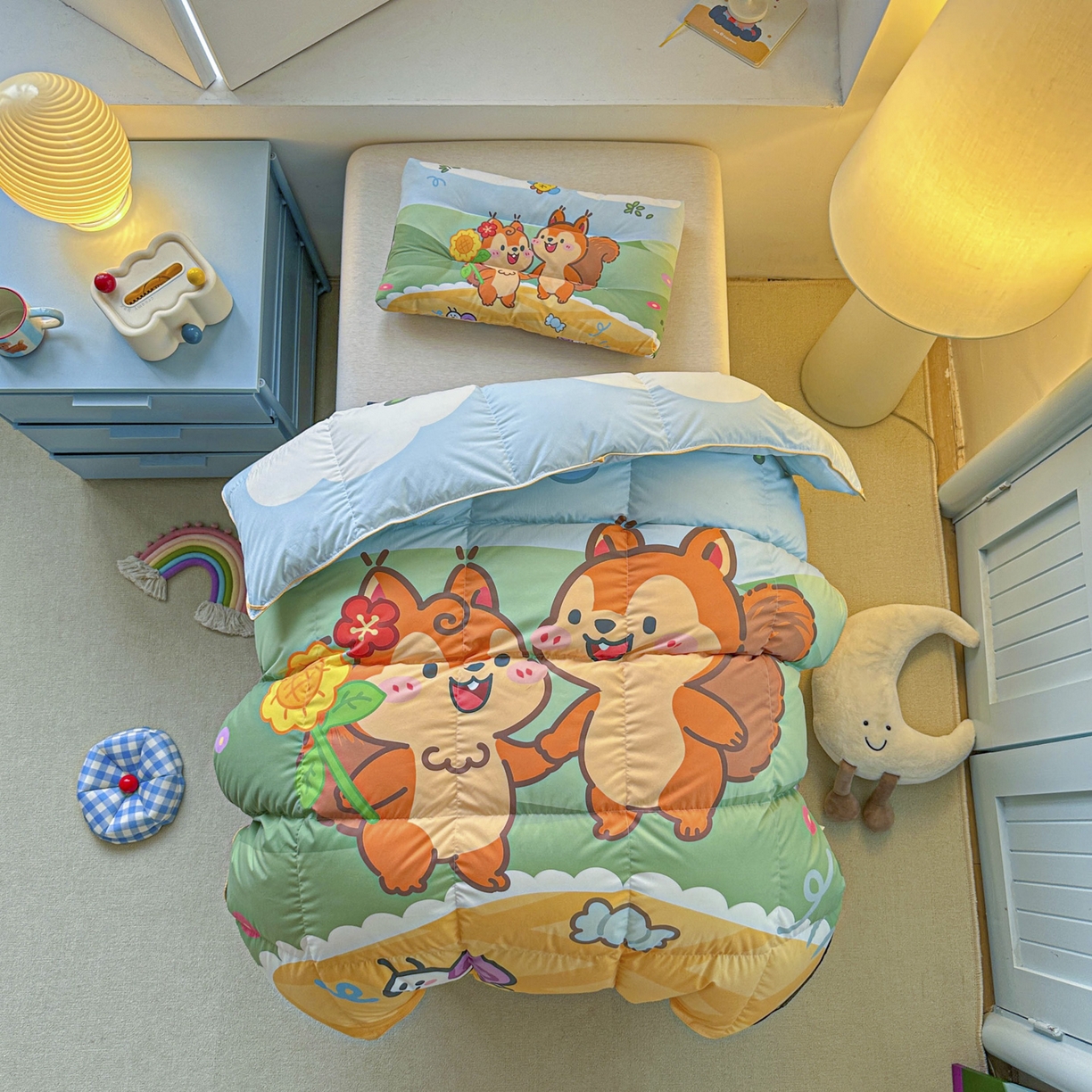 91家纺网 家纺一手货源 找家纺 暖羽屋羽绒馆 2025新款真抗菌防螨95白鸭绒儿童学生被芯羽绒被冬被婴幼儿园小被子被子被芯 两只松鼠