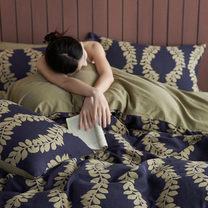 91家纺网 家纺一手货源 找家纺 宜代光年 2025新款彩色色织大提花纱布四件套 南洛枝