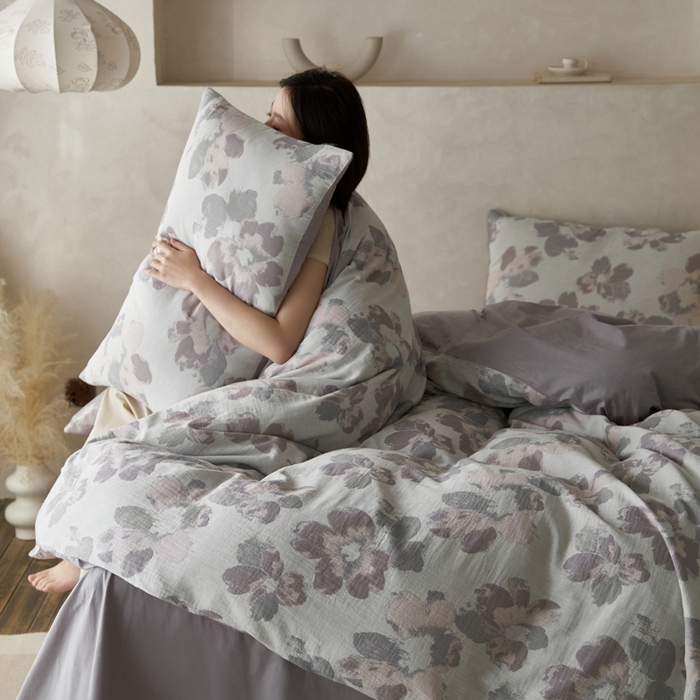 91家纺网 家纺一手货源 找家纺 宜代光年 2025新款彩色色织大提花纱布四件套 南湘-白