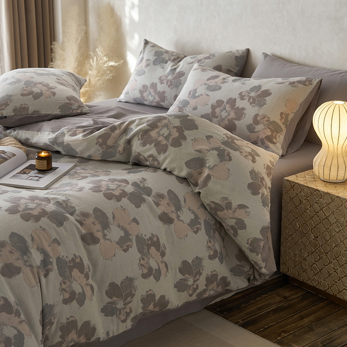 91家纺网 家纺一手货源 找家纺 宜代光年 2025新款彩色色织大提花纱布四件套 南湘-白